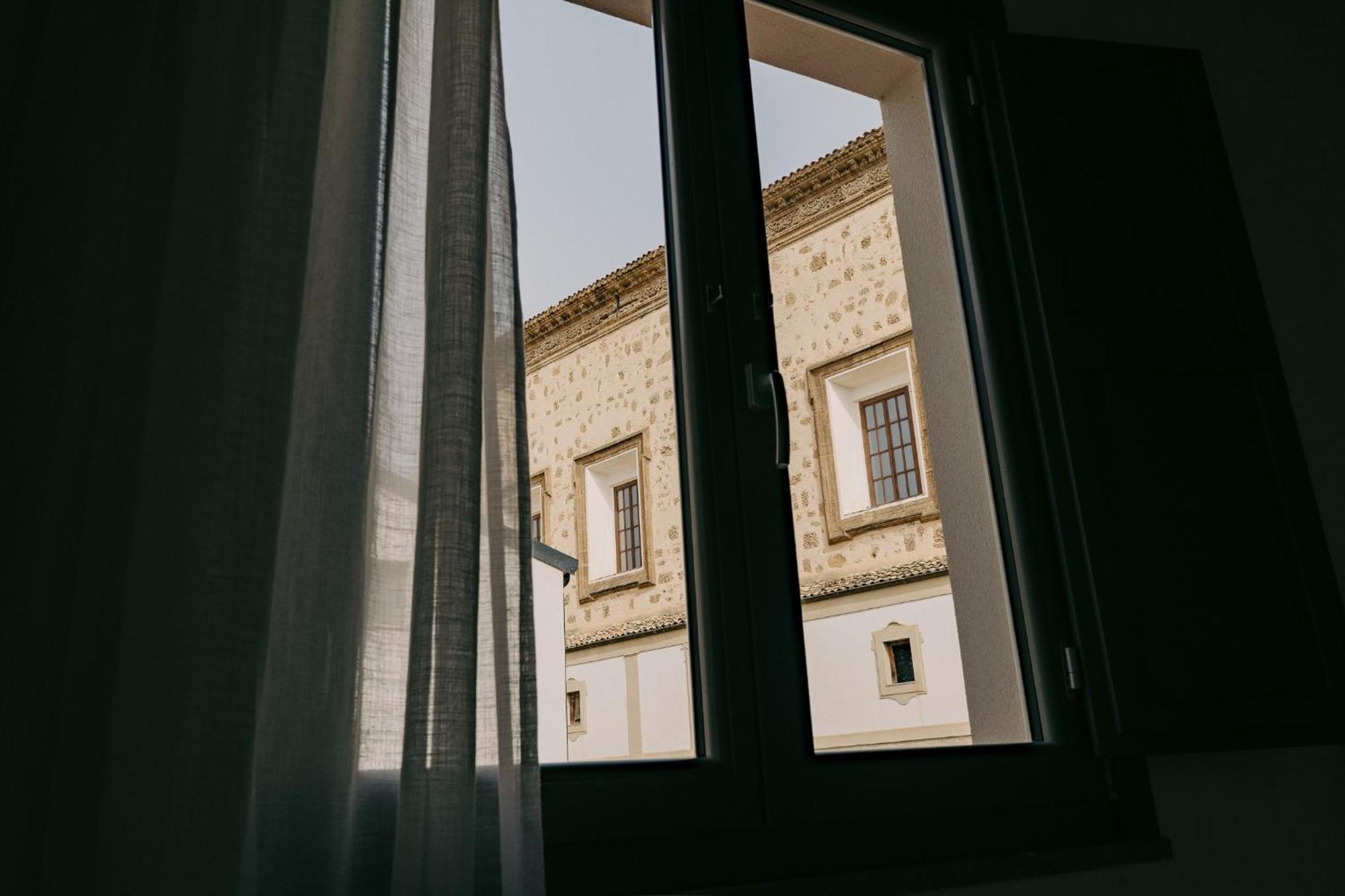 Spasimo Hotellerie Palermo Bagian luar foto