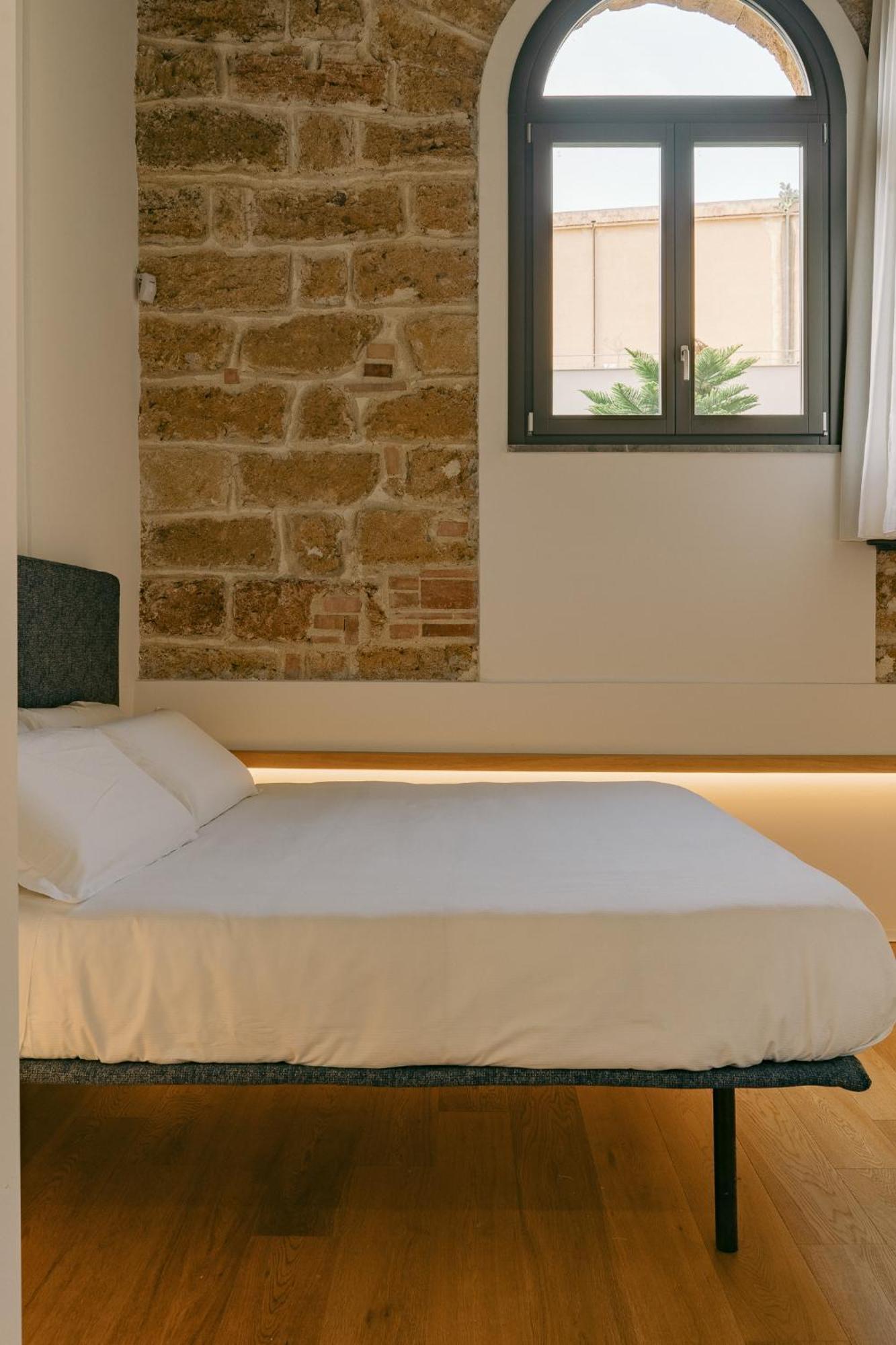 Spasimo Hotellerie Palermo Bagian luar foto