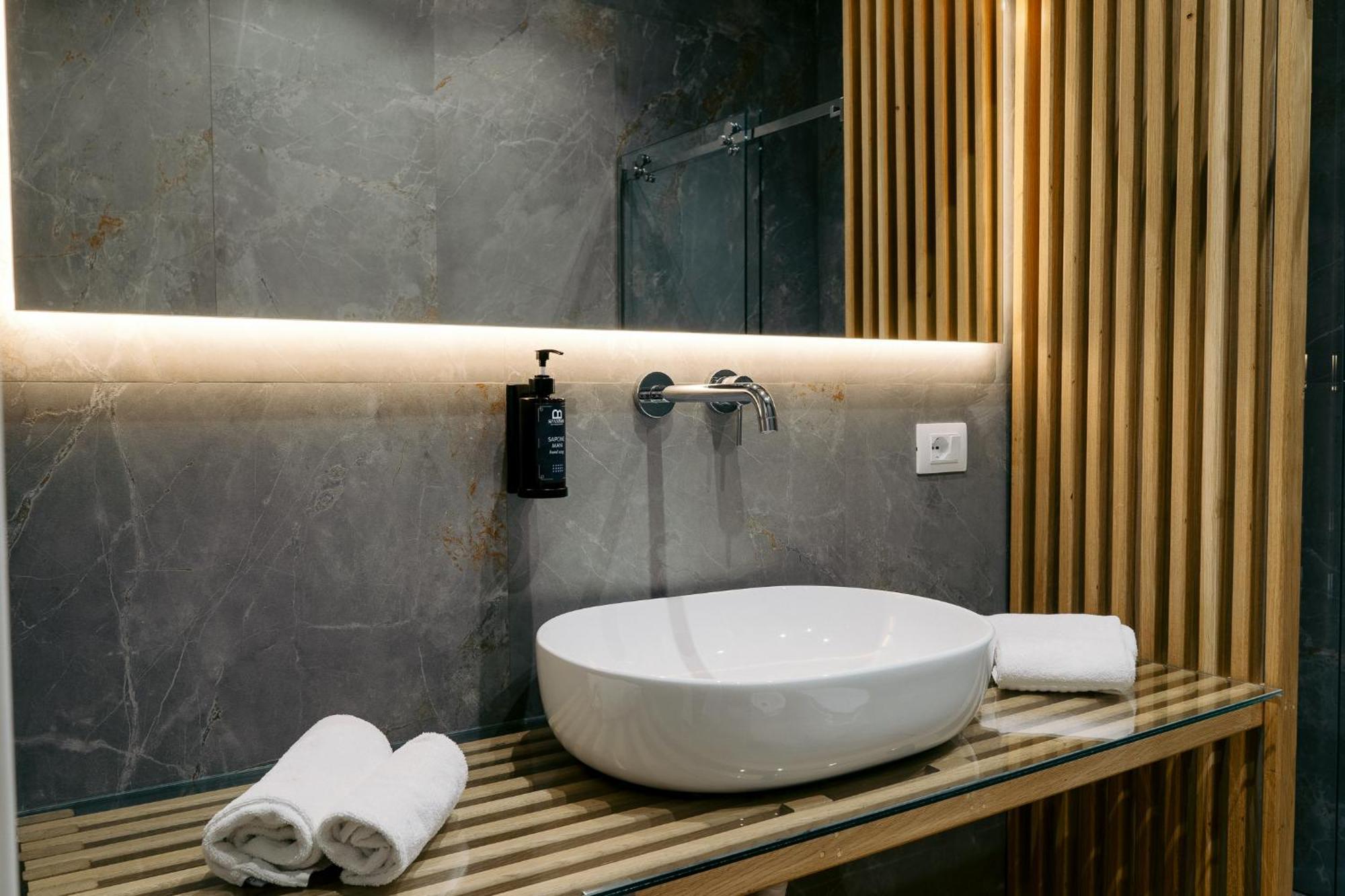 Spasimo Hotellerie Palermo Bagian luar foto